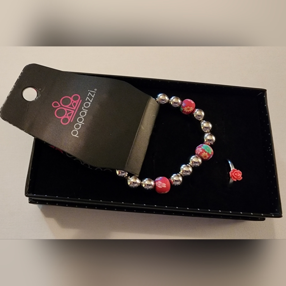 NWT Paparazzi children's jewelry